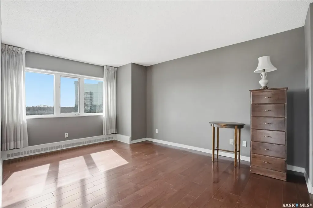 424 Spadina Crescent E Saskatoon SK S7K 6X7