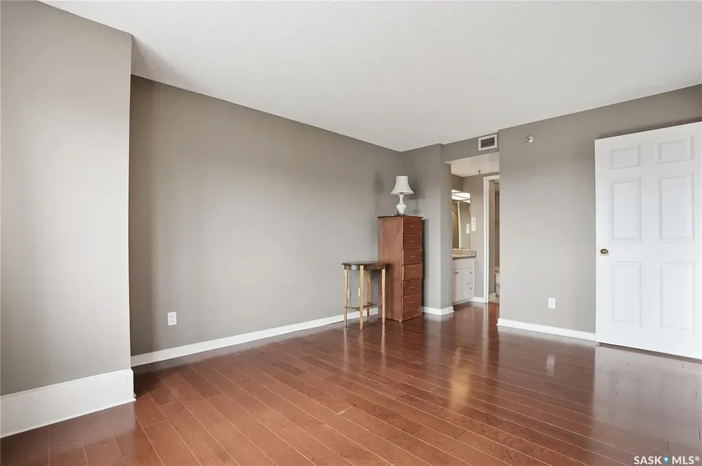 424 Spadina Crescent E Saskatoon SK S7K 6X7
