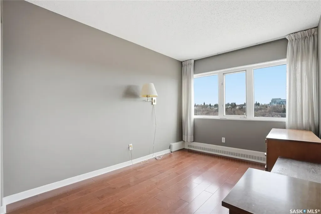 424 Spadina Crescent E Saskatoon SK S7K 6X7