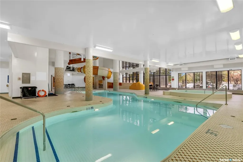424 Spadina Crescent E Saskatoon SK S7K 6X7