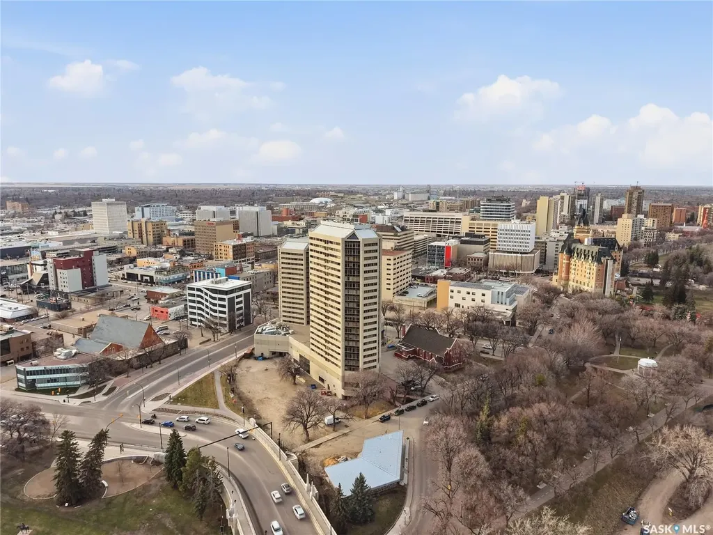 424 Spadina Crescent E Saskatoon SK S7K 6X7