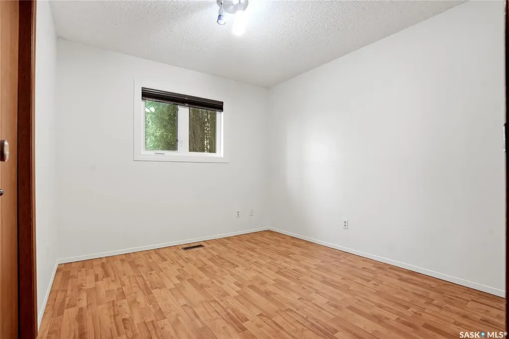 155 J.j. Thiessen Crescent Saskatoon SK S7K 5N9