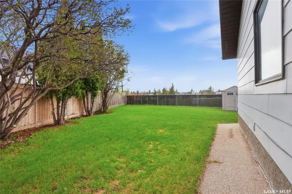 155 J.j. Thiessen Crescent Saskatoon SK S7K 5N9