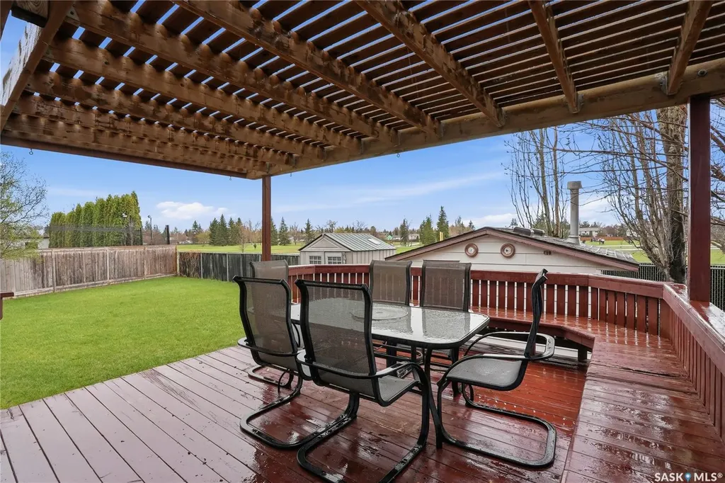 155 J.j. Thiessen Crescent Saskatoon SK S7K 5N9