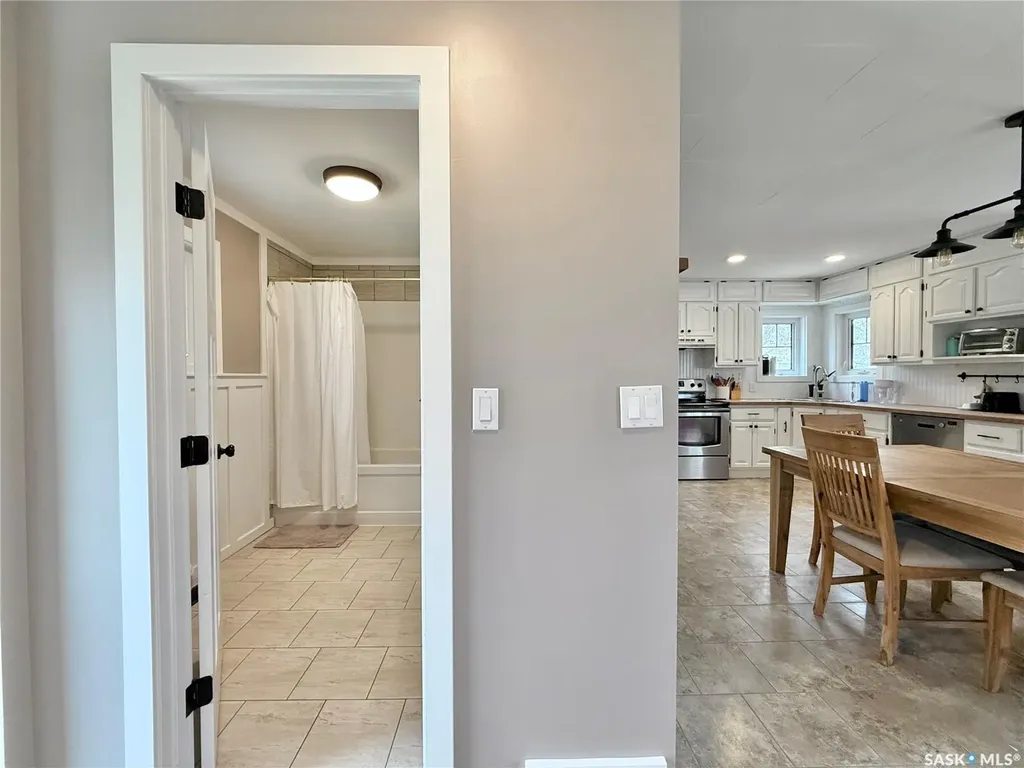 211 Pangman Street Outlook SK S0L 2N0