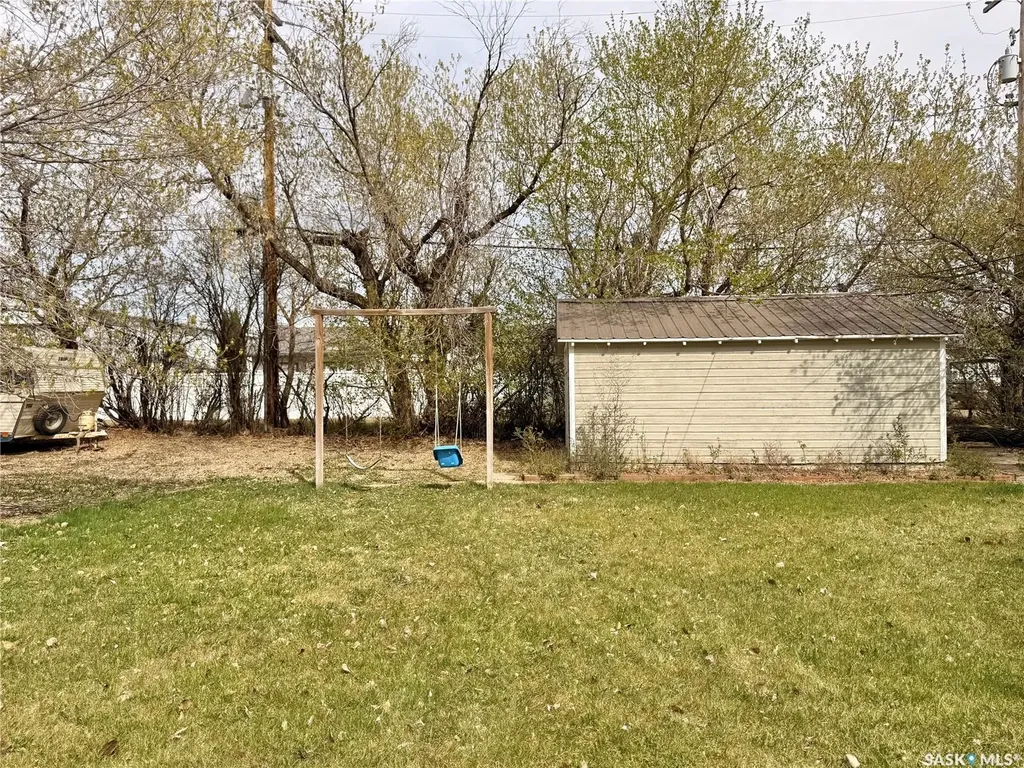 211 Pangman Street Outlook SK S0L 2N0