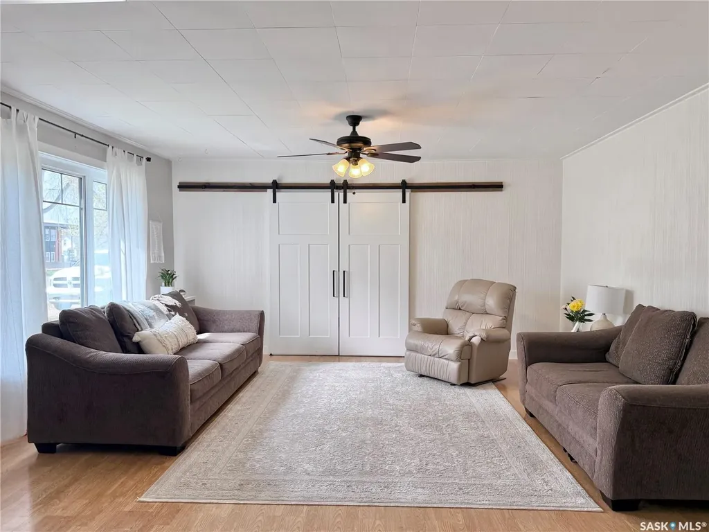 211 Pangman Street Outlook SK S0L 2N0