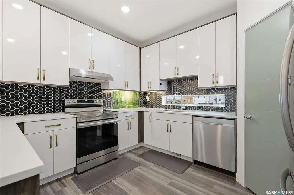 671 Underhill Road Saskatoon SK S7V 1N8