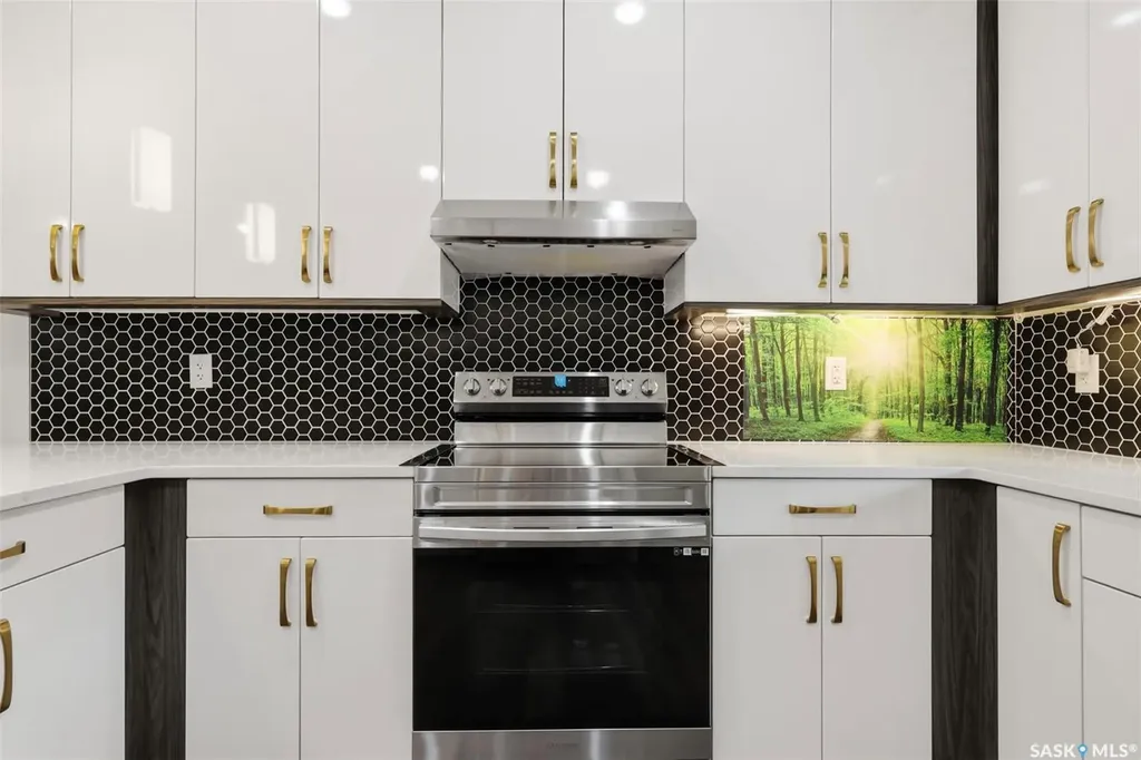 671 Underhill Road Saskatoon SK S7V 1N8