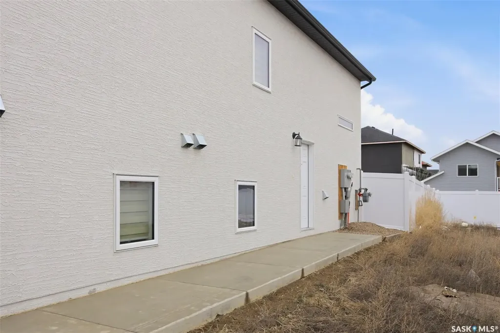671 Underhill Road Saskatoon SK S7V 1N8
