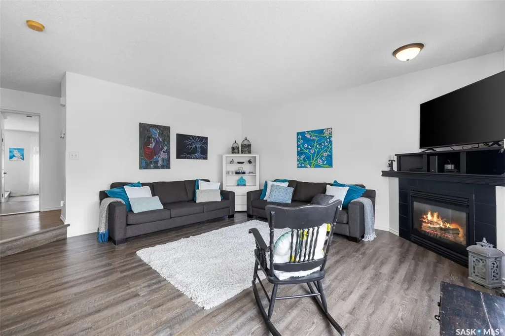 8628 Thurston Crescent Regina SK S4Y 1A3