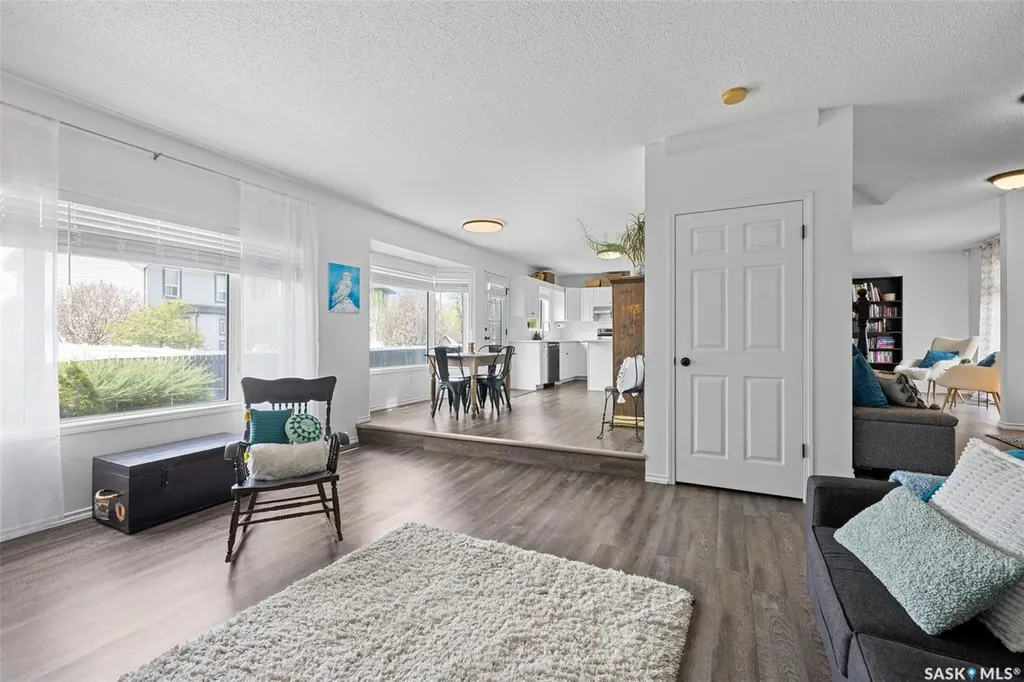 8628 Thurston Crescent Regina SK S4Y 1A3