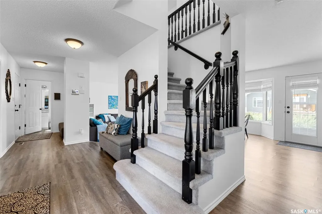 8628 Thurston Crescent Regina SK S4Y 1A3