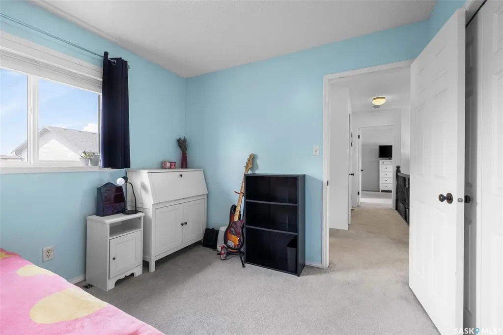 8628 Thurston Crescent Regina SK S4Y 1A3