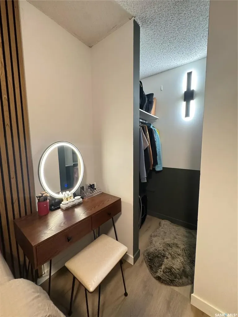 31 Rodenbush Drive Regina SK S4R 8C7