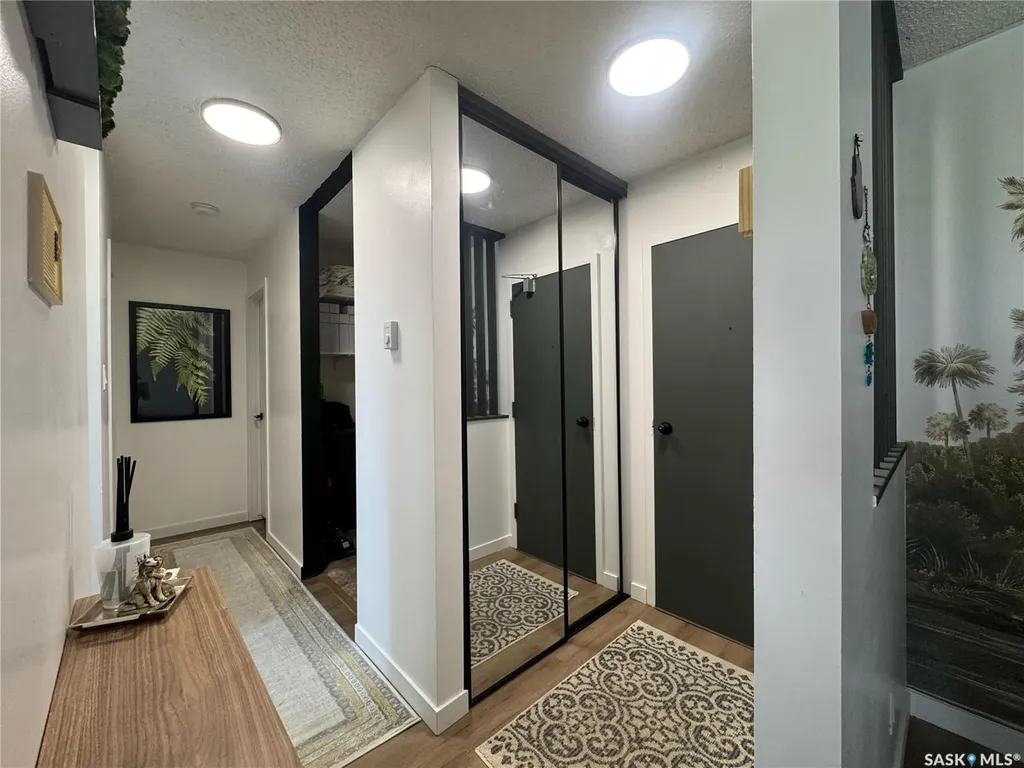 31 Rodenbush Drive Regina SK S4R 8C7