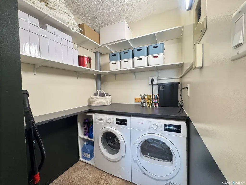 31 Rodenbush Drive Regina SK S4R 8C7