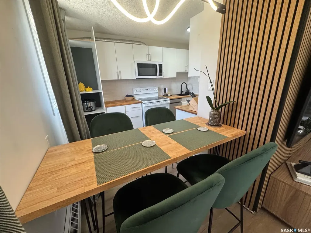 31 Rodenbush Drive Regina SK S4R 8C7