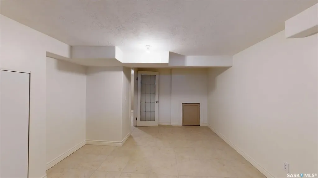 3150 Caen Street Saskatoon SK S7M 3N5