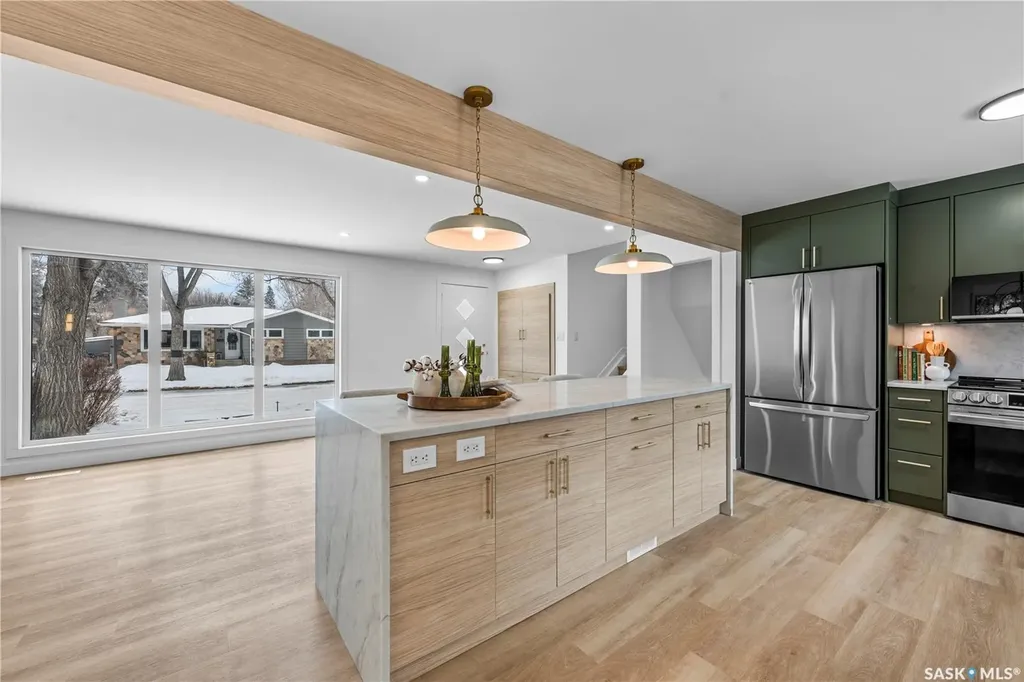 73 Tibbits Road Regina SK S4S 1N5