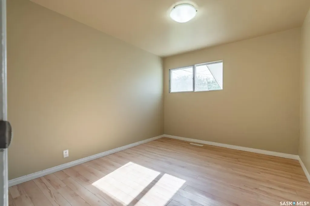 1840 Quebec Street Regina SK S4P 1J5