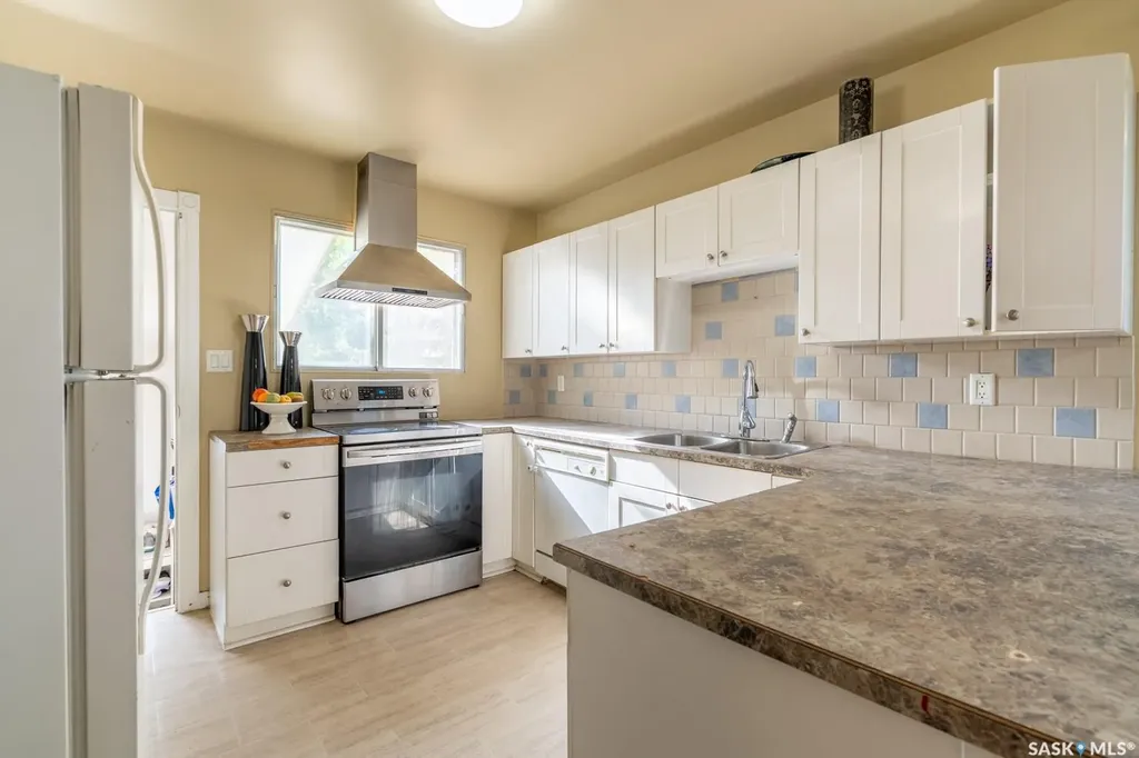 1840 Quebec Street Regina SK S4P 1J5