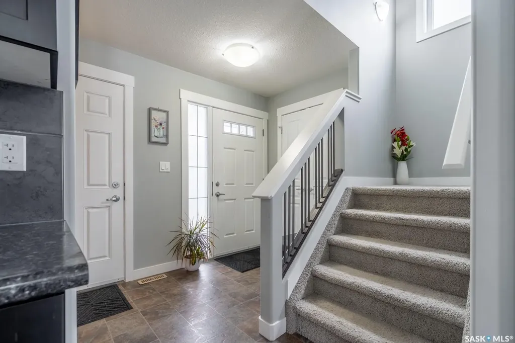 4510 Green Poplar Lane E Regina SK S4V 3H5