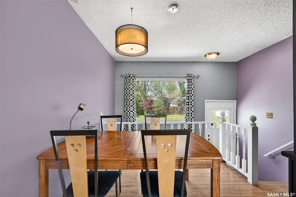 22 Edelweiss Crescent Moose Jaw SK S6J 1E5