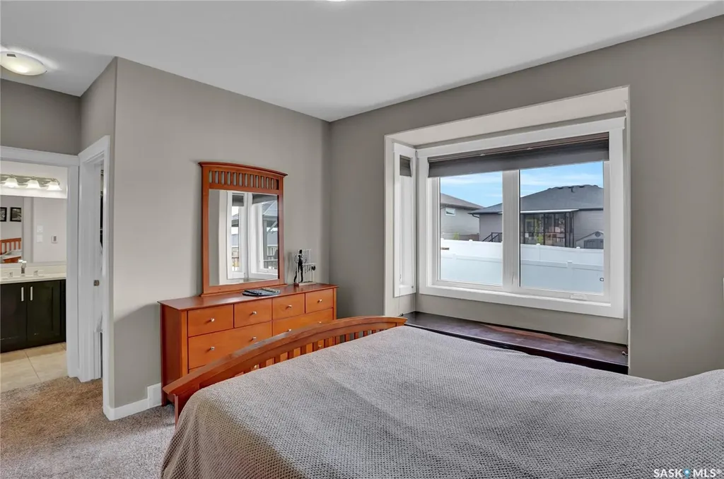 121 Everton Crescent Moose Jaw SK S6K 0A3