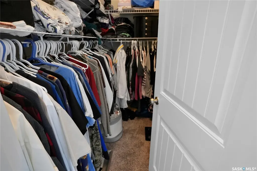 121 Everton Crescent Moose Jaw SK S6K 0A3