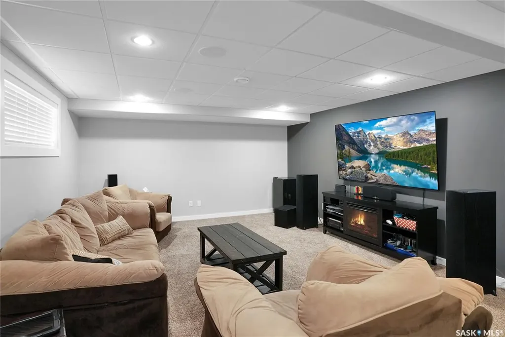 121 Everton Crescent Moose Jaw SK S6K 0A3