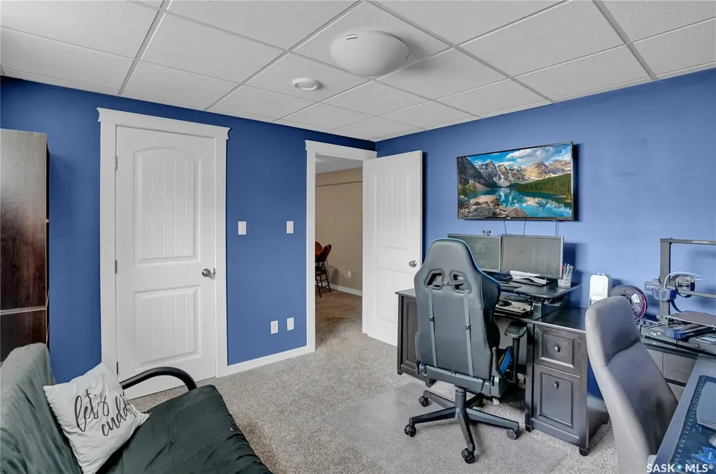 121 Everton Crescent Moose Jaw SK S6K 0A3