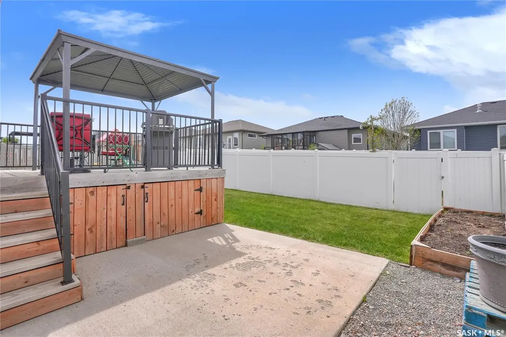 121 Everton Crescent Moose Jaw SK S6K 0A3