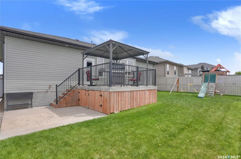 121 Everton Crescent Moose Jaw SK S6K 0A3