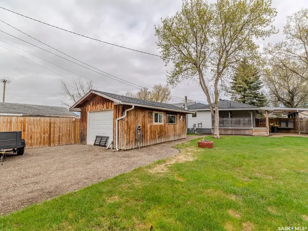 316 1st Street E Delisle SK S0L 0P0