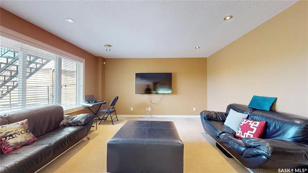 1538 Lakeridge Drive Regina SK S4X 4L5