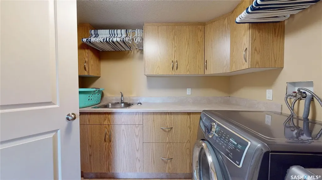 1538 Lakeridge Drive Regina SK S4X 4L5