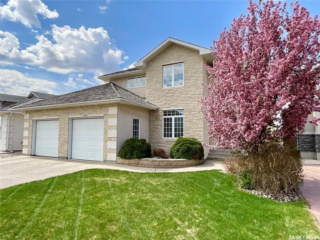 1538 Lakeridge Drive Regina SK S4X 4L5