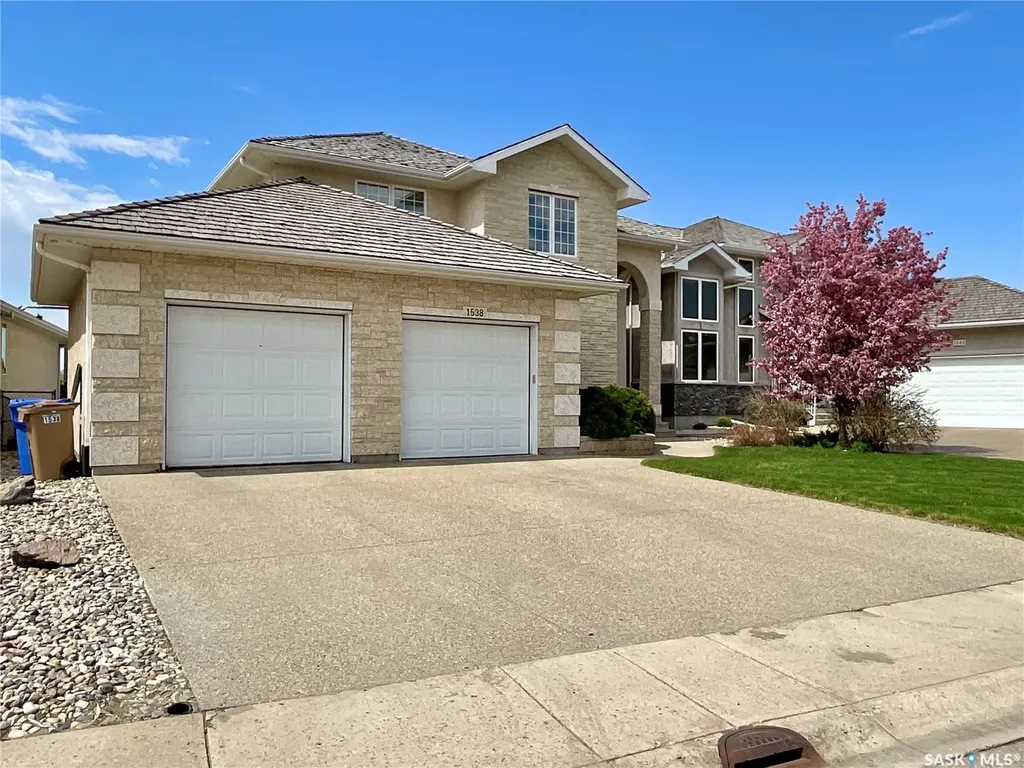 1538 Lakeridge Drive Regina SK S4X 4L5