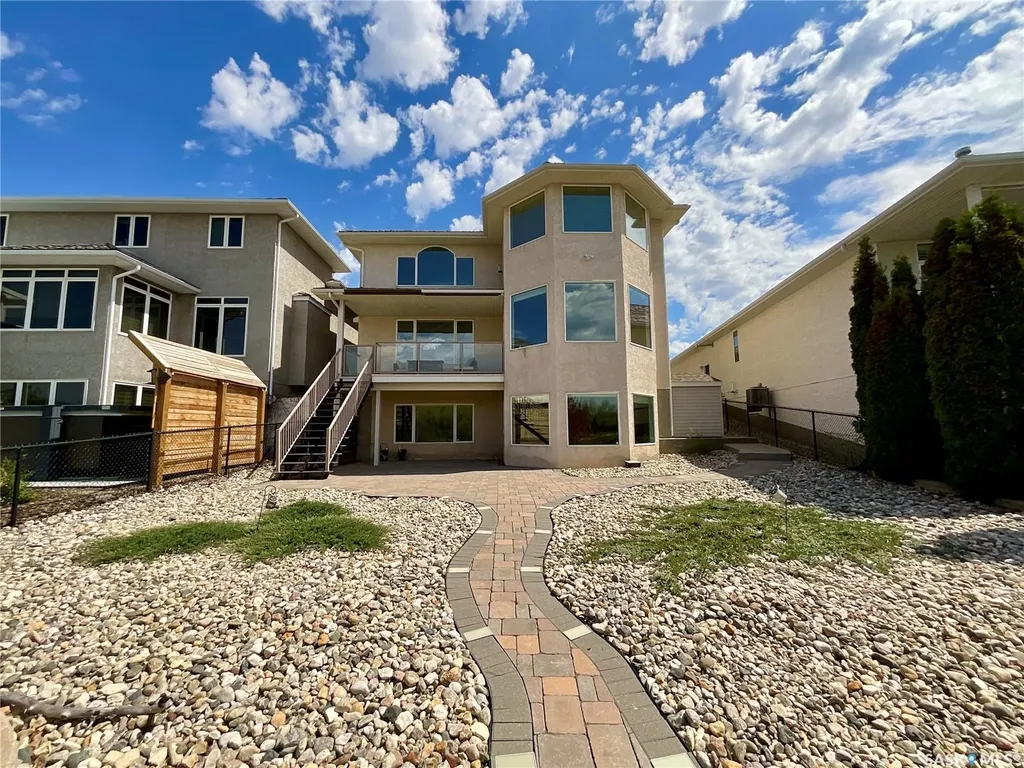 1538 Lakeridge Drive Regina SK S4X 4L5