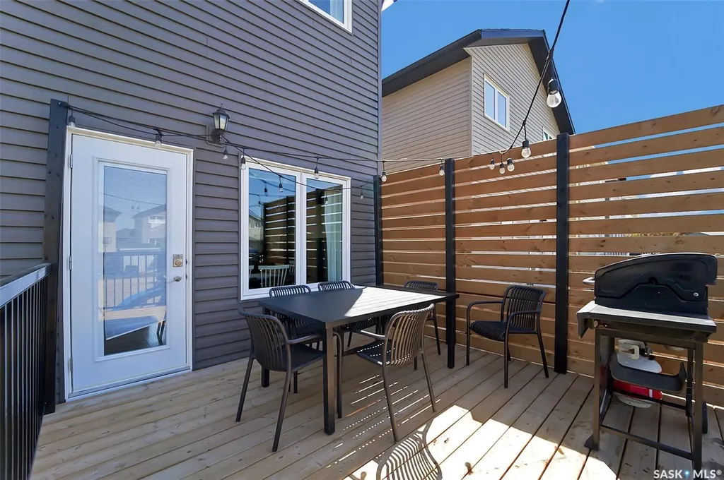 212 Martens Lane Warman SK S0K 4S3