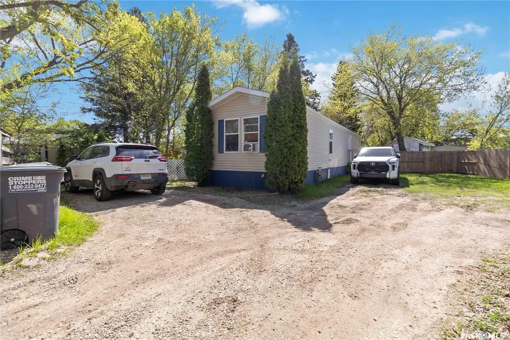 219 Grant Street Saskatoon SK S7N 2A5