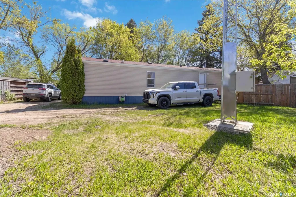 219 Grant Street Saskatoon SK S7N 2A5