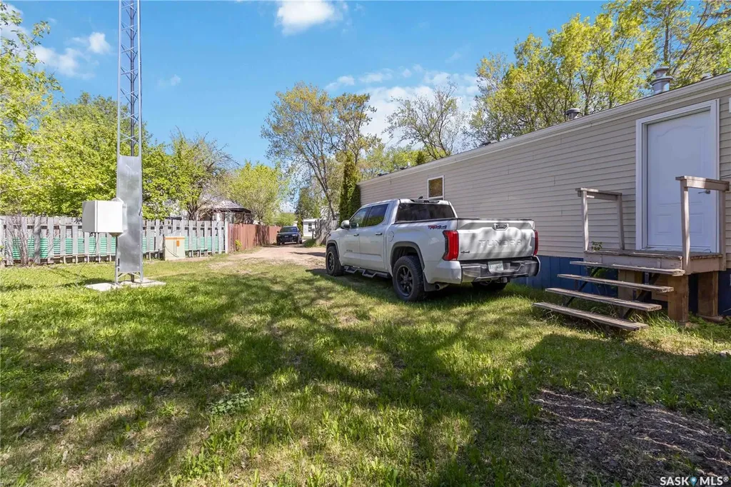 219 Grant Street Saskatoon SK S7N 2A5
