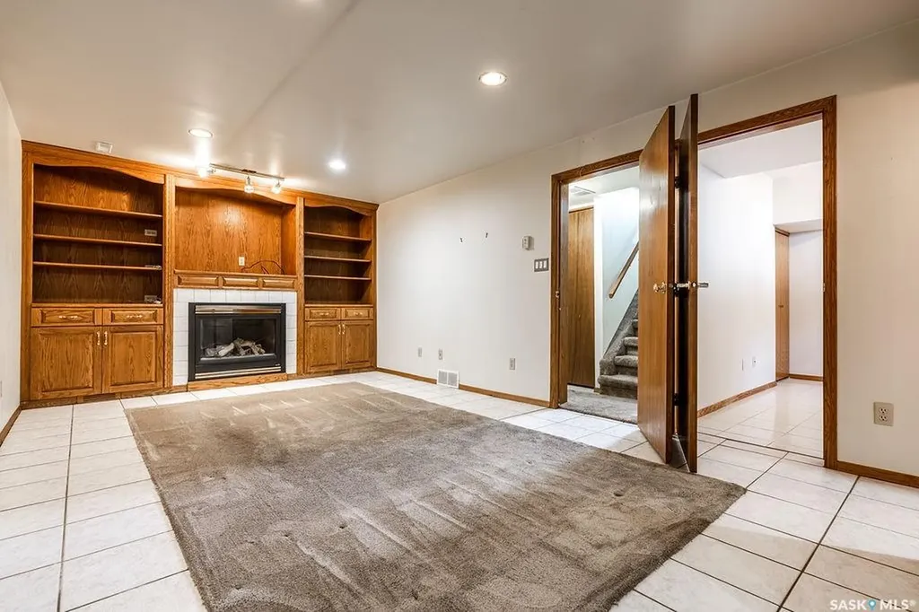 901 1st Street E Saskatoon SK S7H 1T2