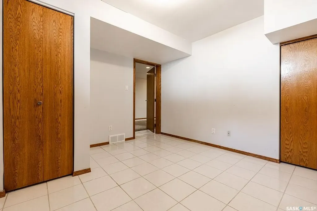 901 1st Street E Saskatoon SK S7H 1T2