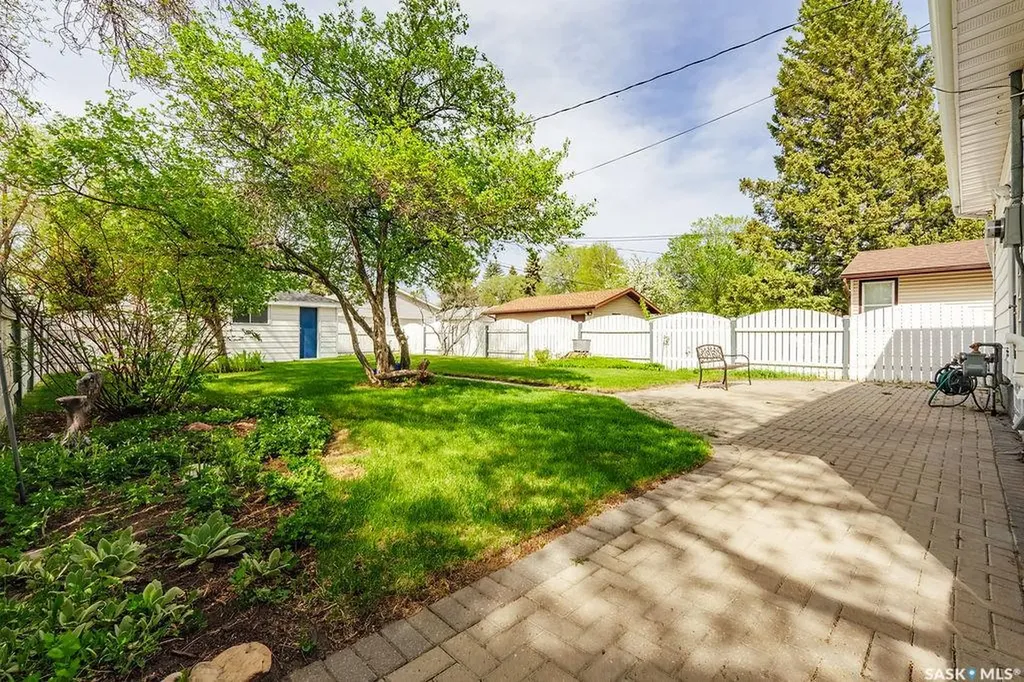 901 1st Street E Saskatoon SK S7H 1T2