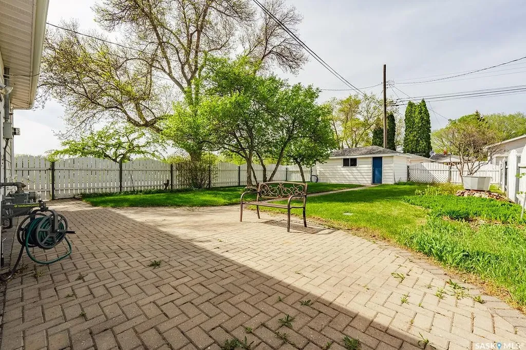 901 1st Street E Saskatoon SK S7H 1T2