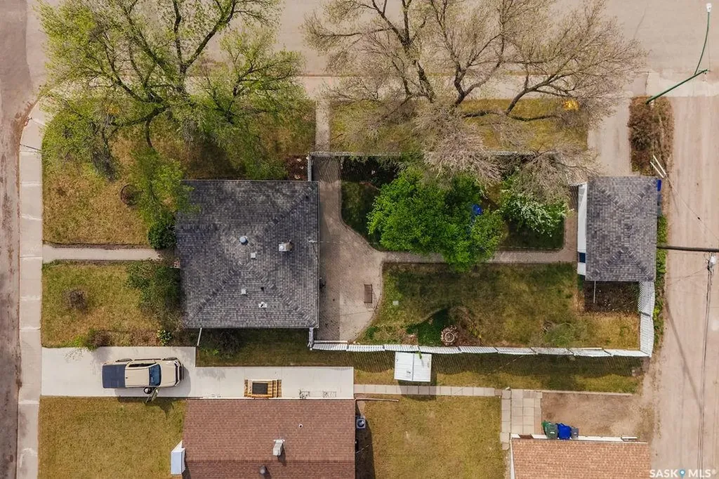 901 1st Street E Saskatoon SK S7H 1T2