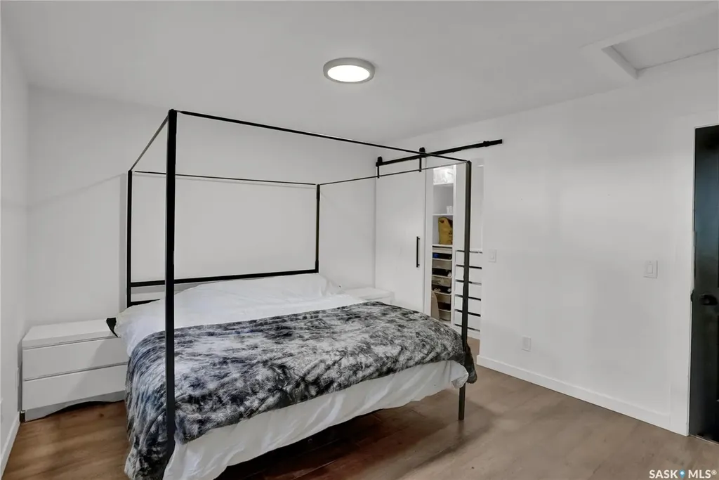 1114 Bayda Crescent Regina SK S4N 6Y6
